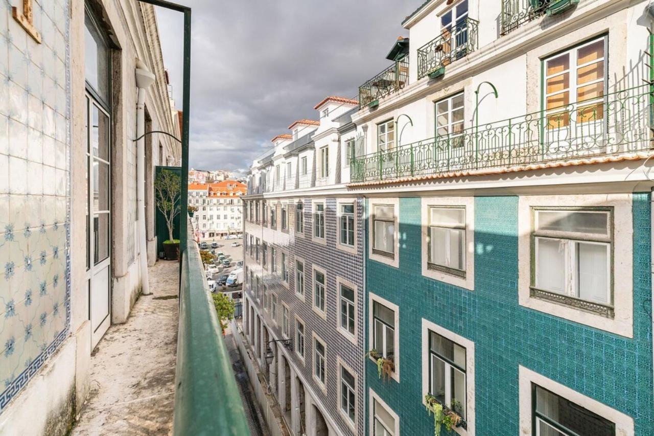 Charming 2 Bedroom Apartment Next To Praca Da Figueira Lisboa Exterior foto