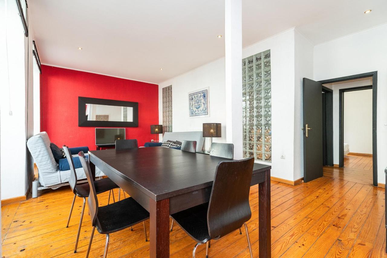 Charming 2 Bedroom Apartment Next To Praca Da Figueira Lisboa Exterior foto
