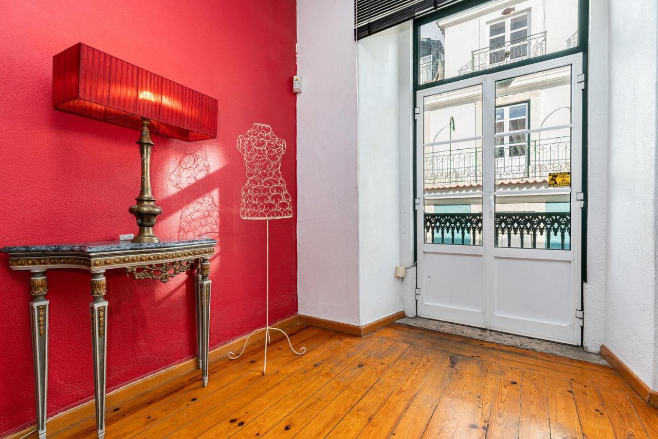Charming 2 Bedroom Apartment Next To Praca Da Figueira Lisboa Exterior foto